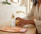 Gant Exfoliant + Guides Sérum "Élixir Lumière & Élixir Jeunesse" Offerts