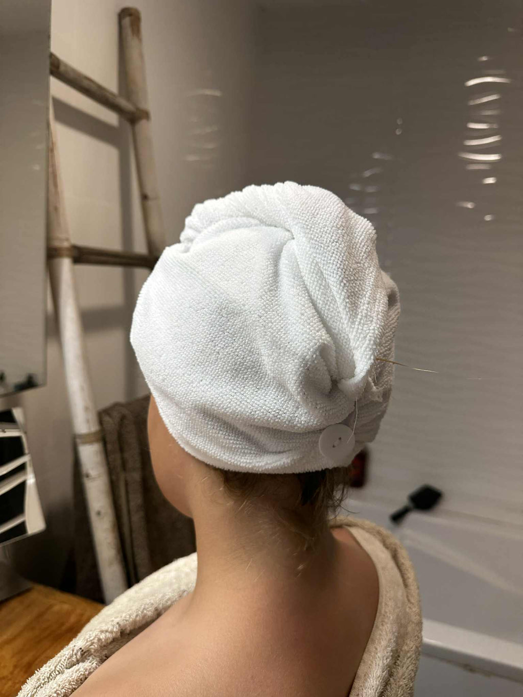 serviette_cheveux_attache_microfibre AURAYU